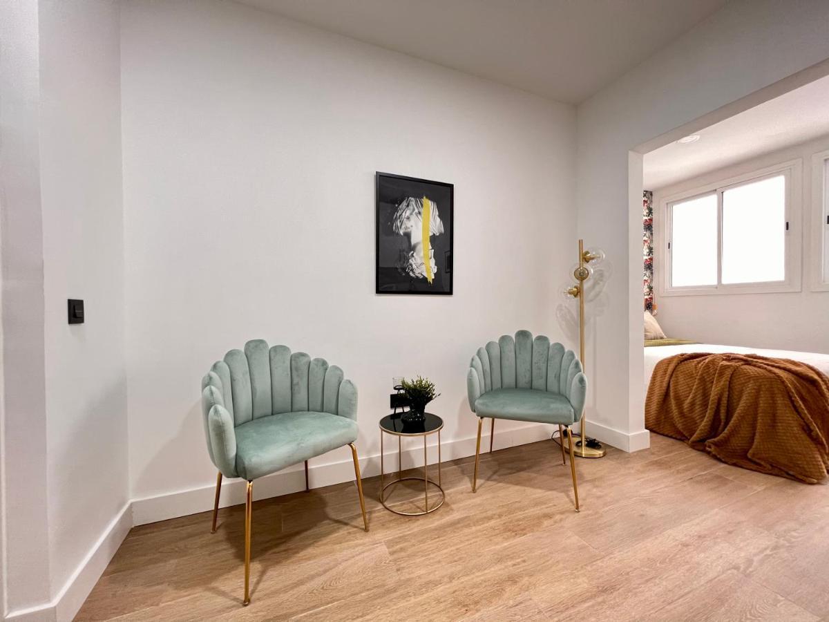 Crysoyle Apartment Barcelona Next To Camp Nou L'Hospitalet de Llobregat Exterior photo