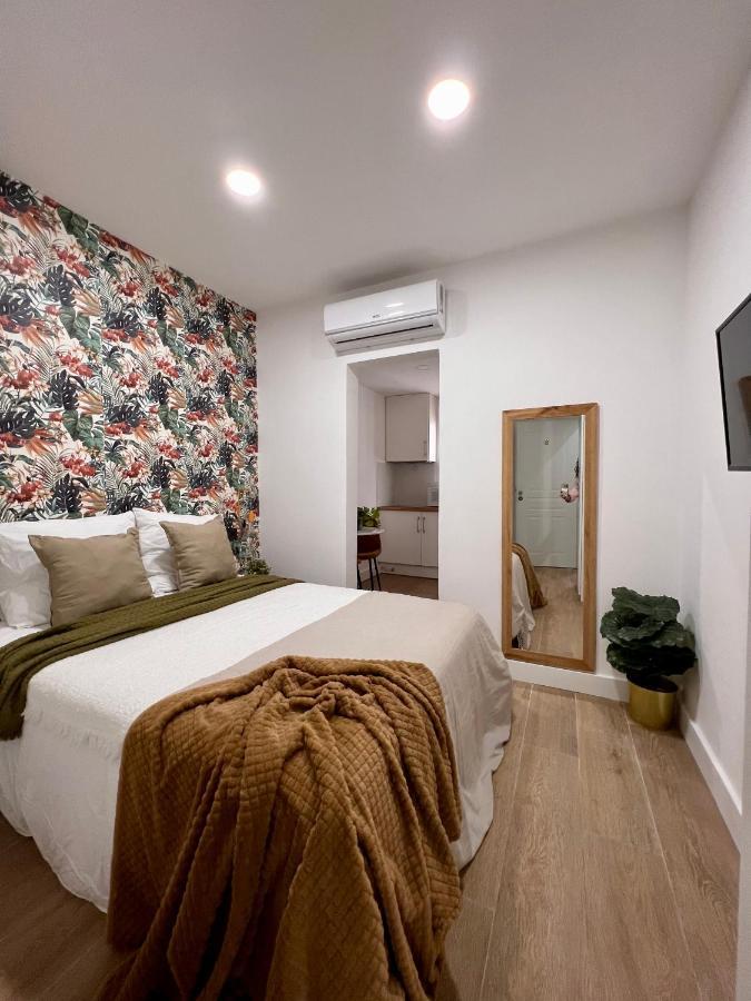 Crysoyle Apartment Barcelona Next To Camp Nou L'Hospitalet de Llobregat Exterior photo